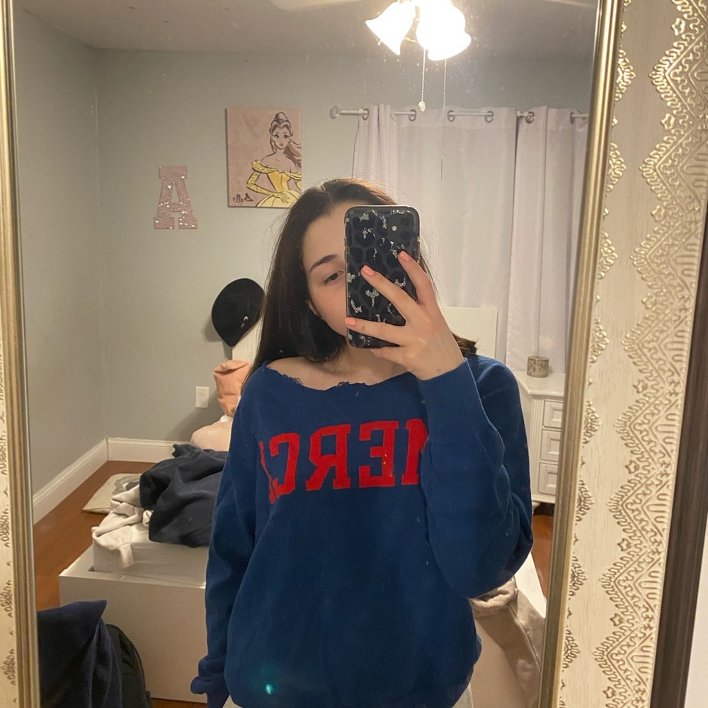 Merci gap sweater